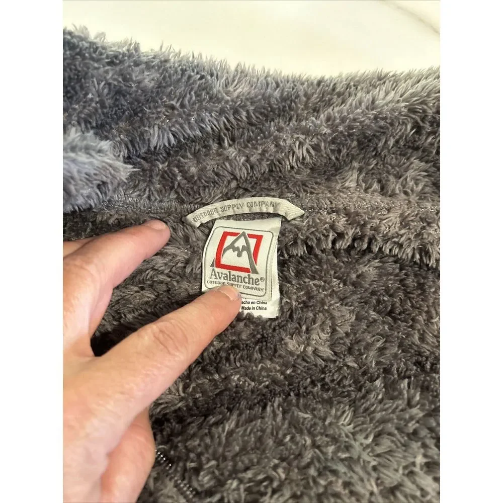 Avalanche Women's Medium Sherpa 1/4 Button‎ Gray Pullover Sweater Lg